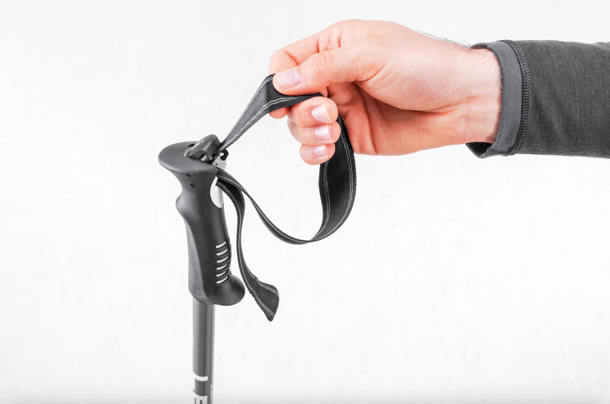 Leki Voyager Trekking Poles (Silver Grey/White)(Pair)