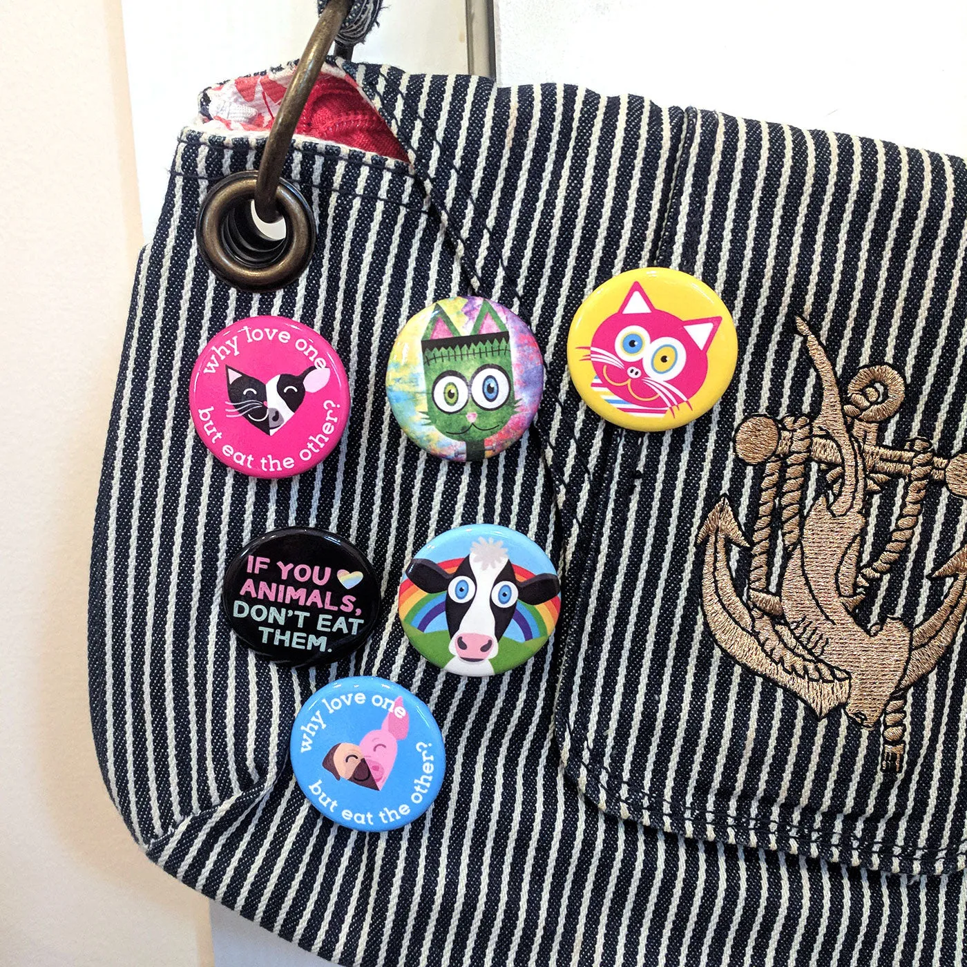 "CMYKat - Magenta Cat" 1.25” Round Pinback Button